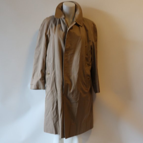 Burberry Other - BURBERRYS LONDON NOVA CHECK LINING JACKET 38 S